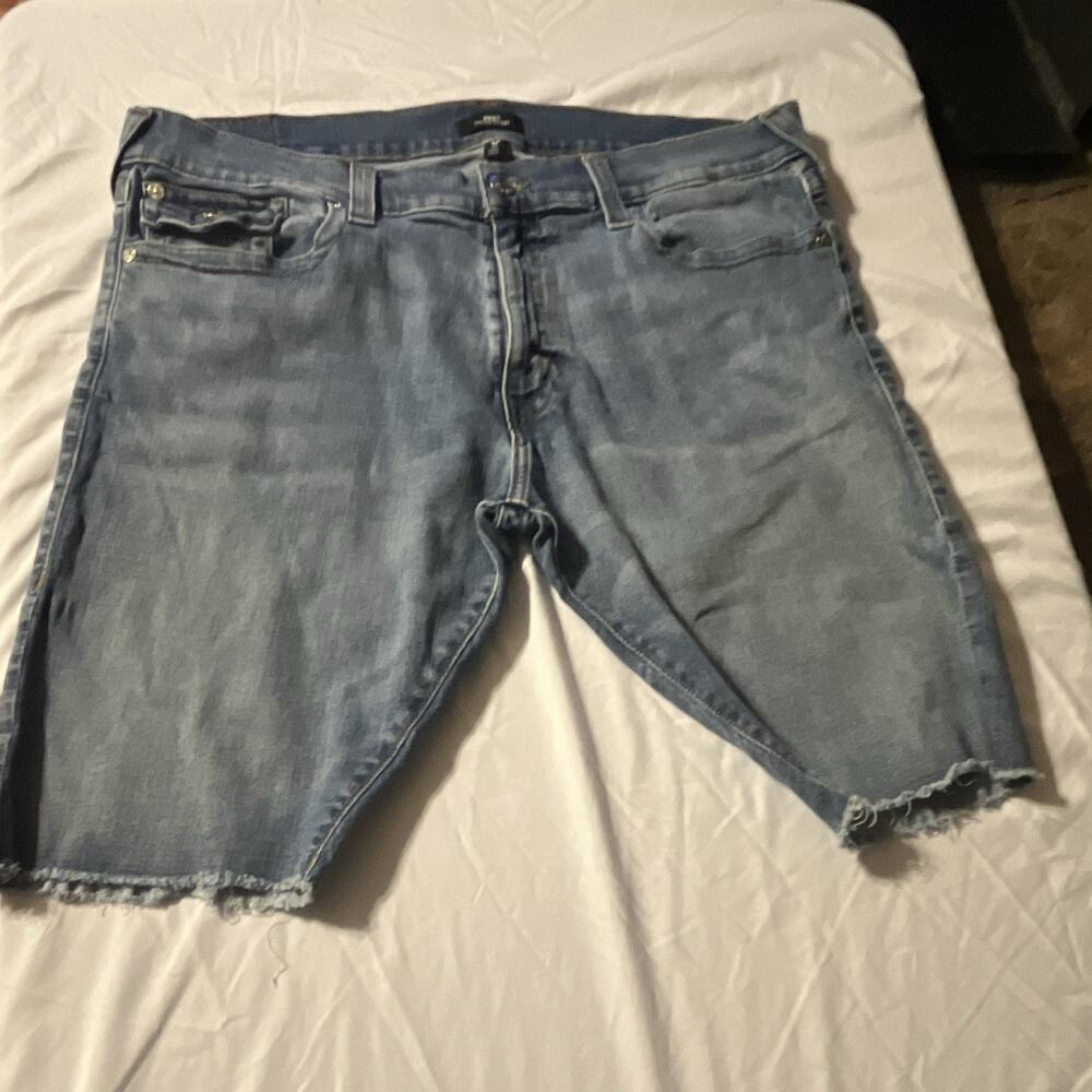 True Religion Men’s Ricky Blue Denim Shorts Medium Wash Relaxed 10"